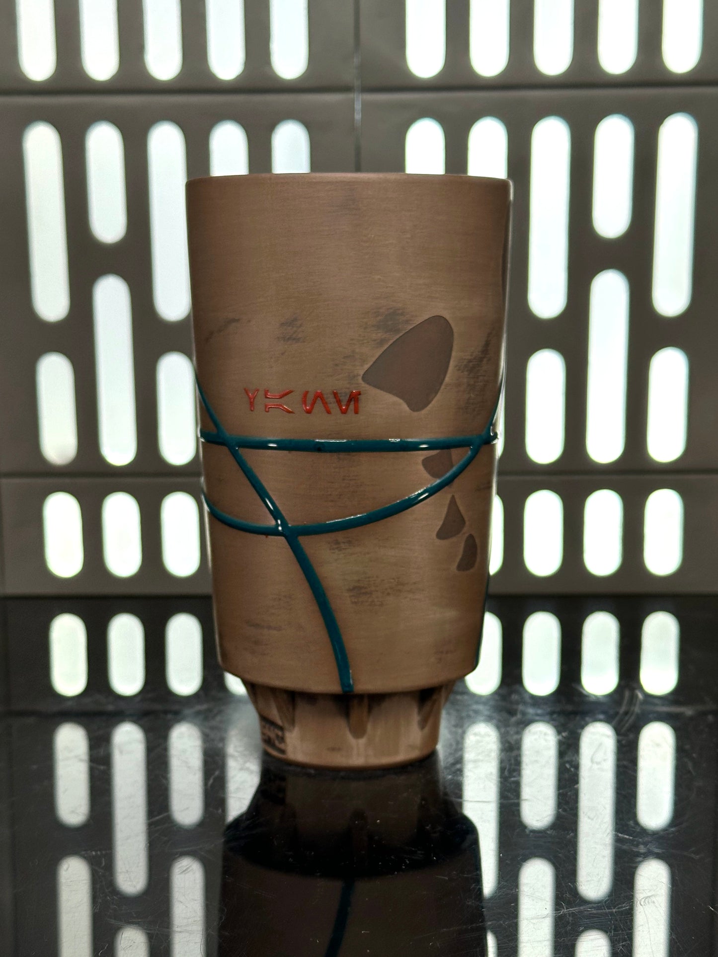 Vane Tumbler