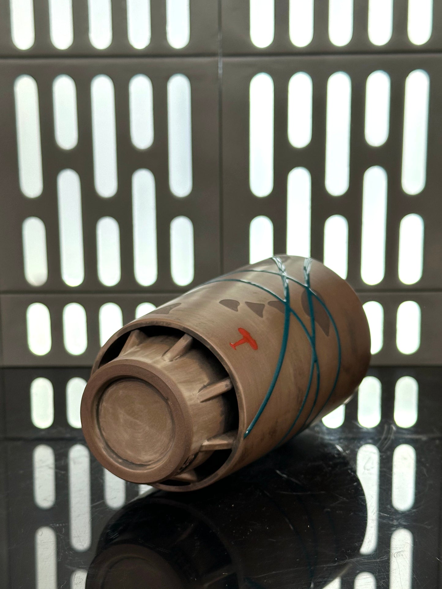 Vane Tumbler