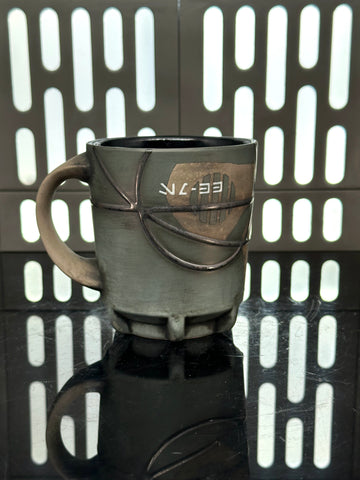 SM-33 Mug